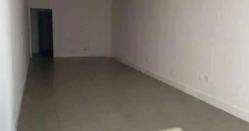 LOCAÇÃO - Ampla sala comercial térrea Avenida Brasil, excelente localização