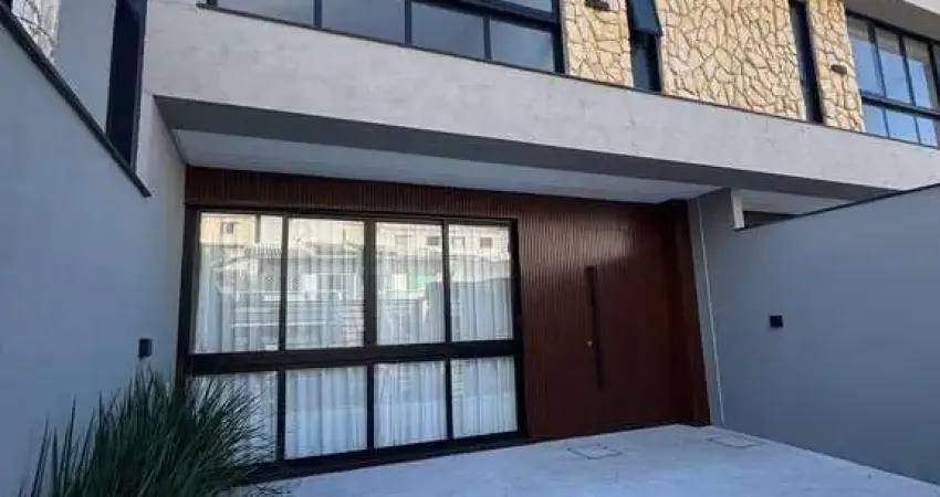 Ampla casa geminada 03 suítes, de alto padrão bairro são francisco de assis