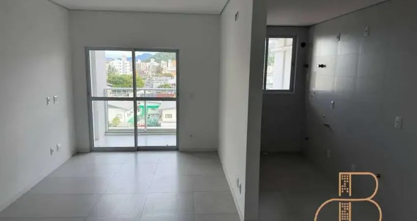 Apartamento com 1 Suíte + 1 Dormitório à Venda no Nações