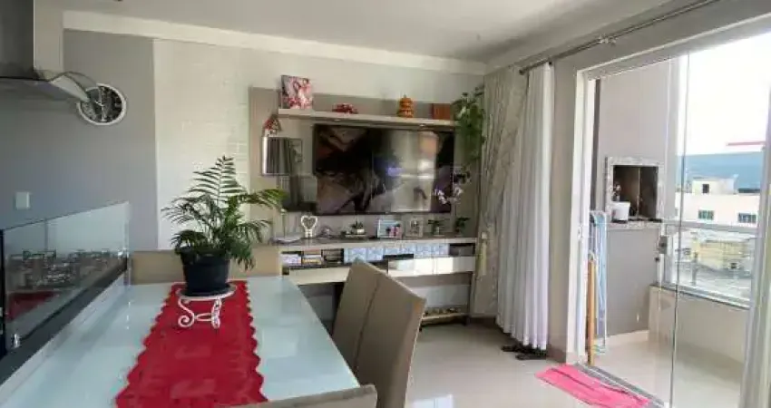 Apartamento dois quartos mobiliado para venda no bairro Areias em Camboriú