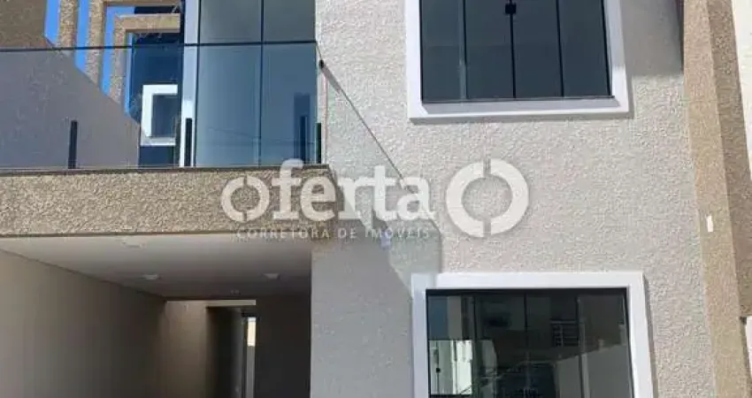 Casa com 3 quartos à venda no Porto das Laranjeiras, Araucária