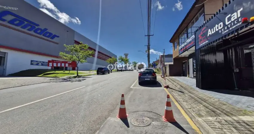 Prédio à venda no Iguaçu, Araucária