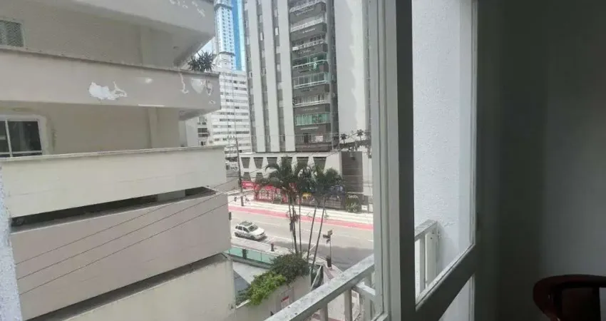 Apartamento com 2 quartos para alugar na Rua 1651, 360, Centro, Balneário Camboriú