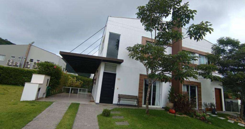 Casa com 3 dormitórios à venda, 132 m² por R$ 1.770.000,00 - São Judas Tadeu - Balneário Camboriú/SC