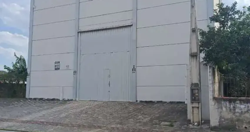 Barracão / Galpão / Depósito para alugar na Rua Monte Nevada, 629, Monte Alegre, Camboriú