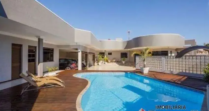 Casa com 5 quartos à venda no Maria Luiza, Cascavel 