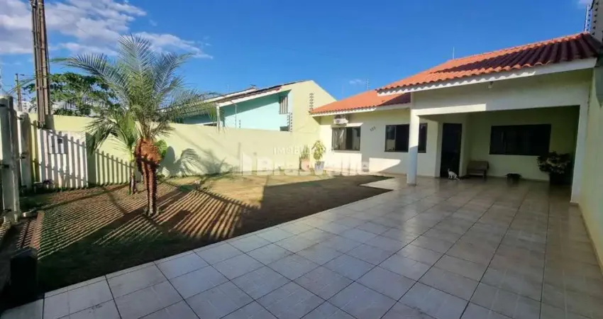 Casa com 3 quartos à venda no Santa Felicidade, Cascavel 