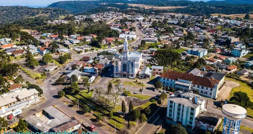 Oportunidade de investimento! Imóvel comercial localizado no Centro de São Francisco de Paula