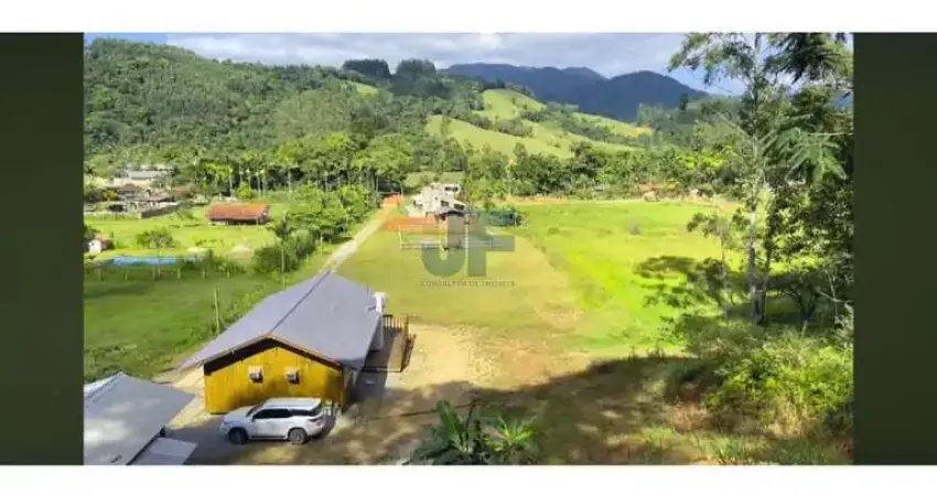Sítio encantador no braço – camboriú área total: 25.000 m² de pura tranquilidade e natureza exuberan