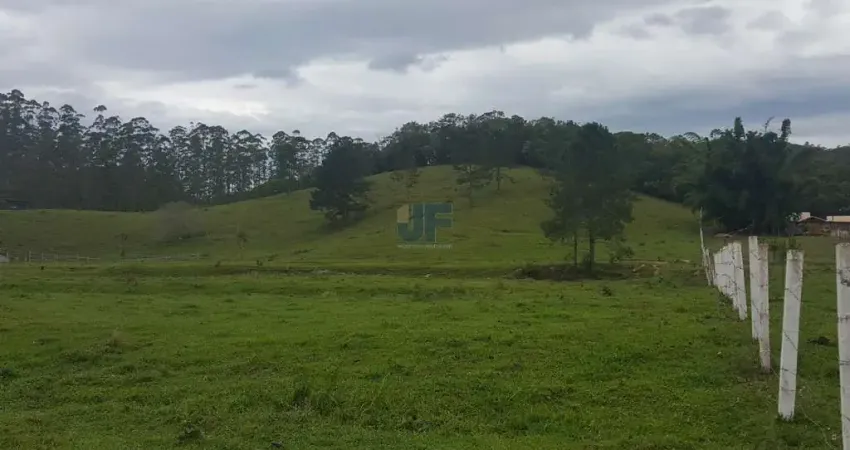 Chácara / sítio à venda na Rua Rio do Peixe, Rio do Meio, Camboriú