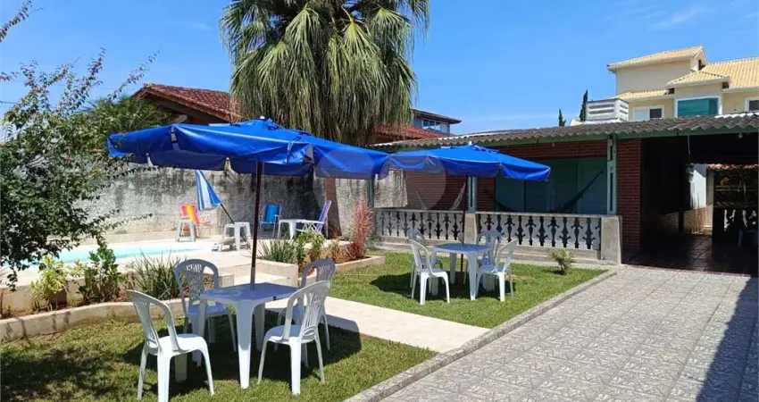 Casa com 3 quartos à venda na Duque De Caxias, 123, Cidade Nova Peruibe, Peruíbe