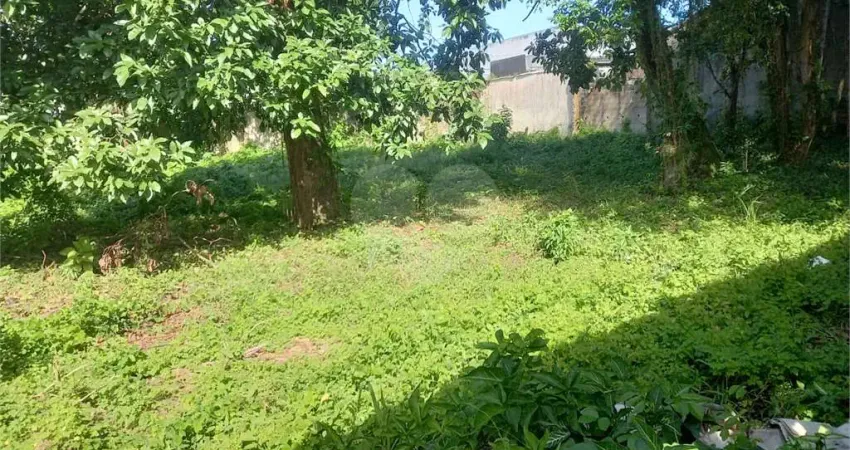 Terreno à venda na São João, 718, Centro, Peruíbe