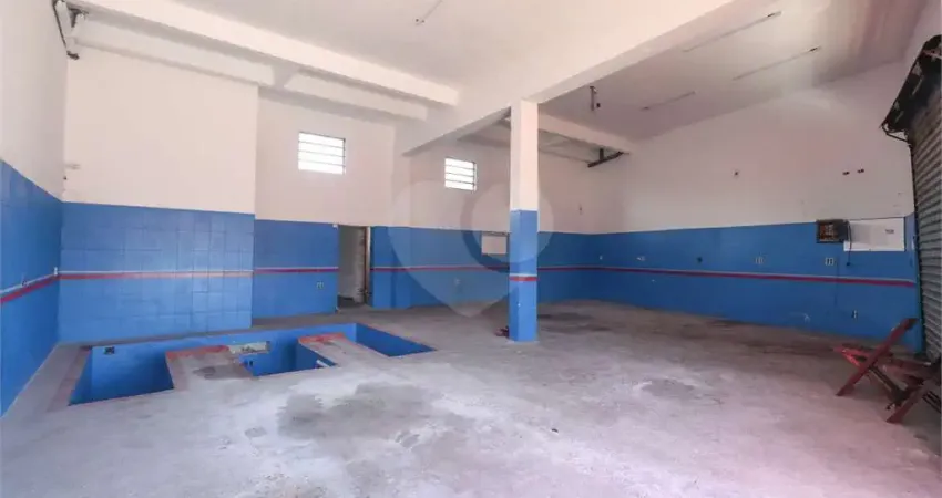 Prédio à venda no Centro, Peruíbe