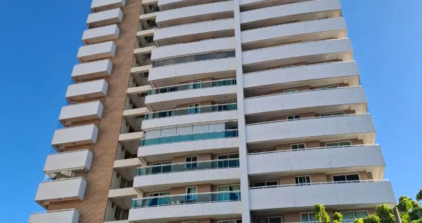 Apartamento no Guararapes, á dois quarteirões do Shopping Iguatemi, Fortaleza - Ceará.