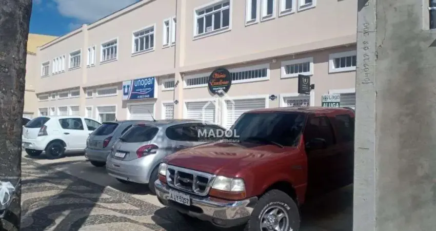 Sala comercial para alugar na Avenida Ernesto Vilela, 295, Uvaranas, Ponta Grossa