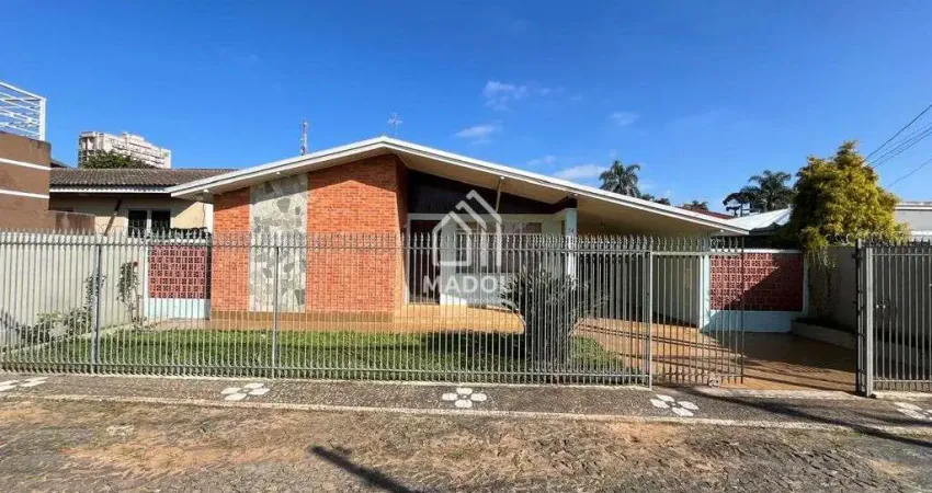Casa à Venda com 03 quartos, edícula com churrasqueira, Bairro - Jardim Carvalho