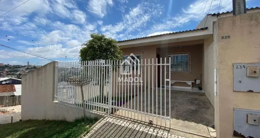 Casa à Venda em Oficinas, Ponta Grossa - PR