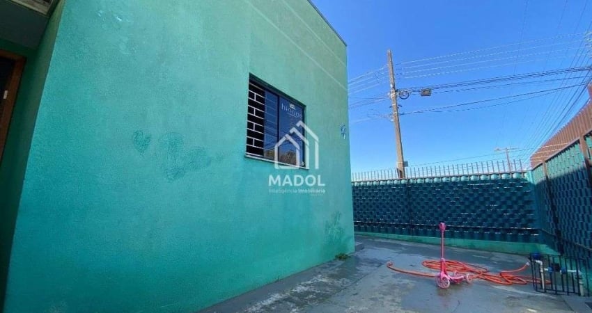 Casa à Venda em Uvaranas, Ponta Grossa - PR
