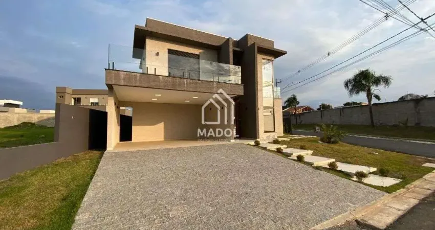 Sobrado em condomínio à Venda em Uvaranas, Ponta Grossa - PR
