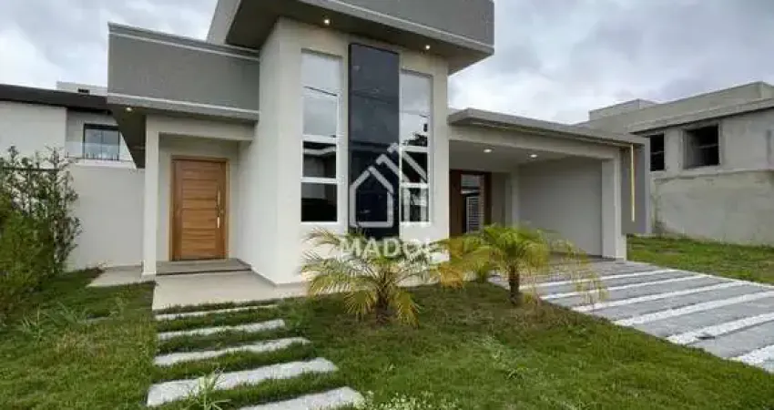 Casa à Venda com 4 quartos, 2 banheiros, 4 vagas e 170m² por R$1.100.000