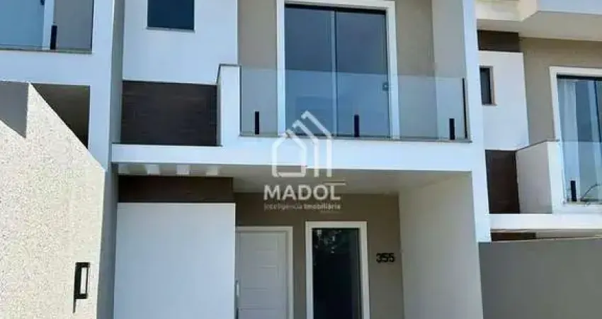 Sobrado à Venda com 3 quartos, 3 banheiros, 2 vagas e 137m², R$ 690.000