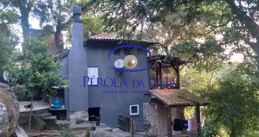 Terreno à venda na Rua do Progresso, 461, Cachoeira do Bom Jesus, Florianópolis