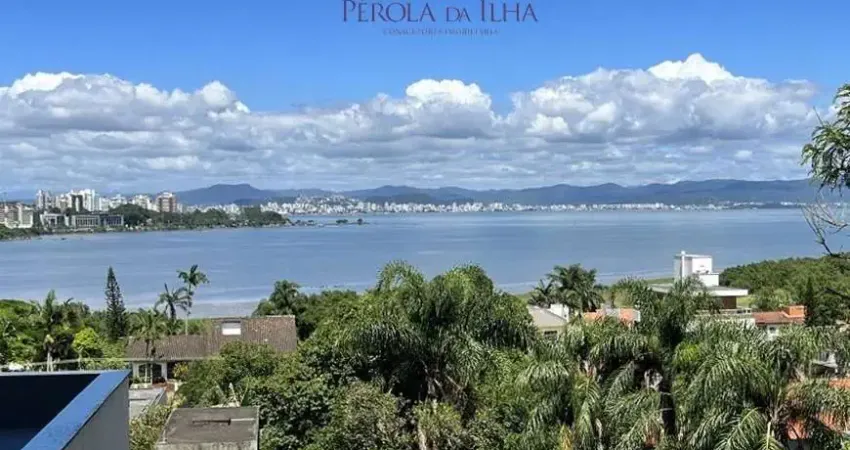 Apartamento à venda em Florianópolis-SC, no bairro João Paulo, com 2 quartos, 1 suíte, 2 salas, 2 banheiros, 1 vaga de garagem e 73,00 m² de área.