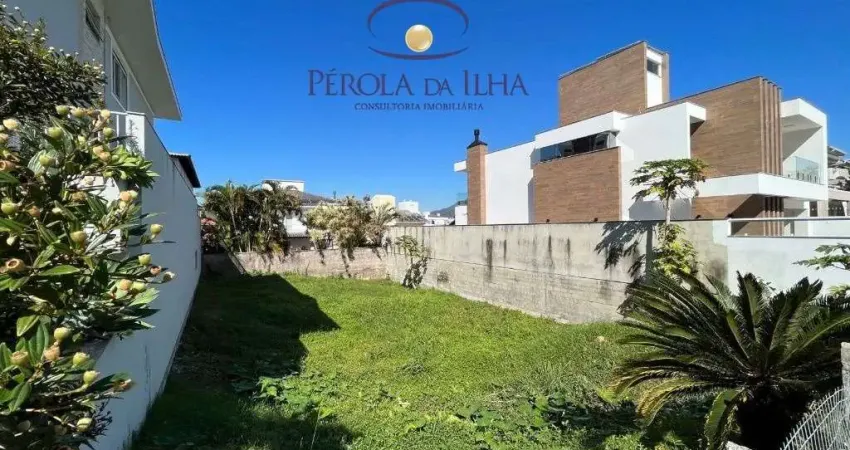 Terreno à venda na Rua Professor Clóvis Menel Calliari, 70, João Paulo, Florianópolis