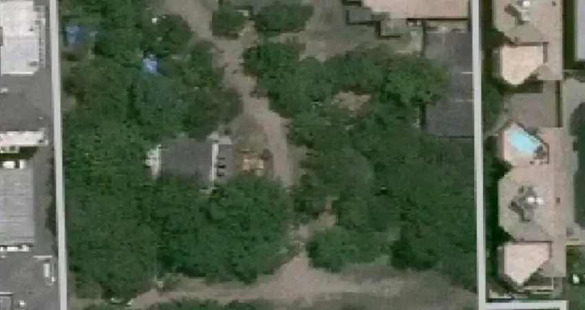 Oportunidade ÚNICA! Terreno em CANASVIEIRAS com 7.650 m2 de área, sendo 84 m de frente para Av. Madre Maria Vilac.