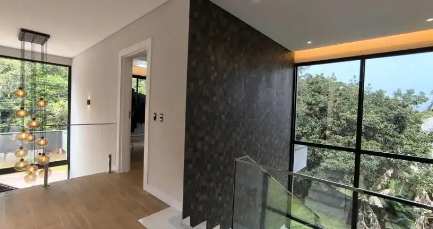 Casa de luxo em condomínio no bairro cacupé, 4 quartos e 3 suítes, 340m² - florianópolis-sc