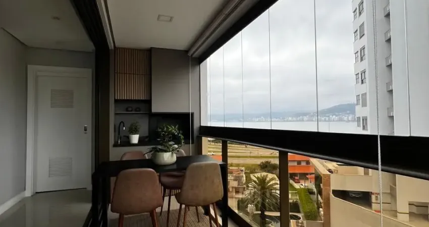 Apartamento de 3 quartos à venda no Estreito, Florianópolis!