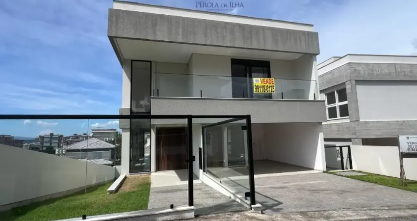 Venha conhecer essa incrível casa no bairro Pedra Branca, em Palhoça, Santa Catarina. Com 296,00 m2 de área, essa casa conta com 3 quartos, 3 suítes, 4 banheiros e 4 vagas de garagem.
