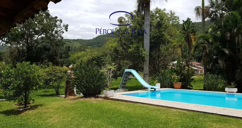 Sitio à venda em florianópolis-sc, bairro ratones: 3 quartos, 2 salas, 2 banheiros, 13.400,00 m² de área. venha conhecer!