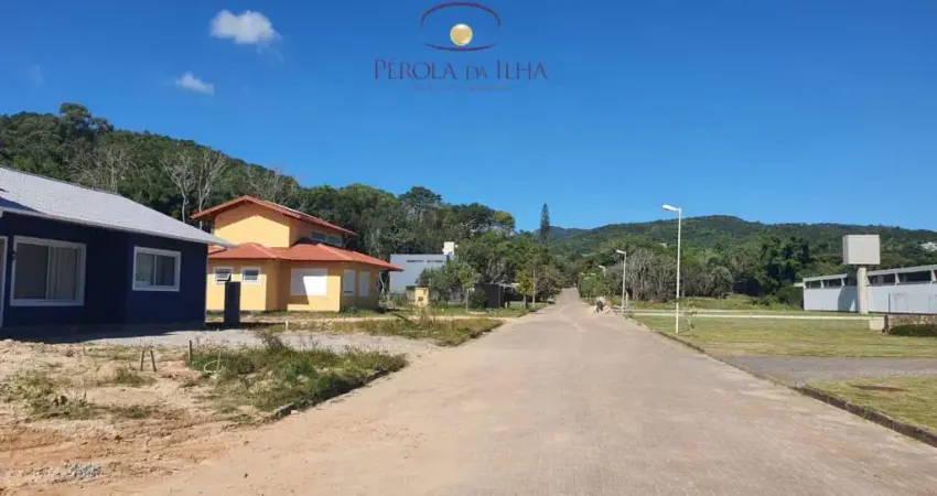 Terreno à venda no Ratones