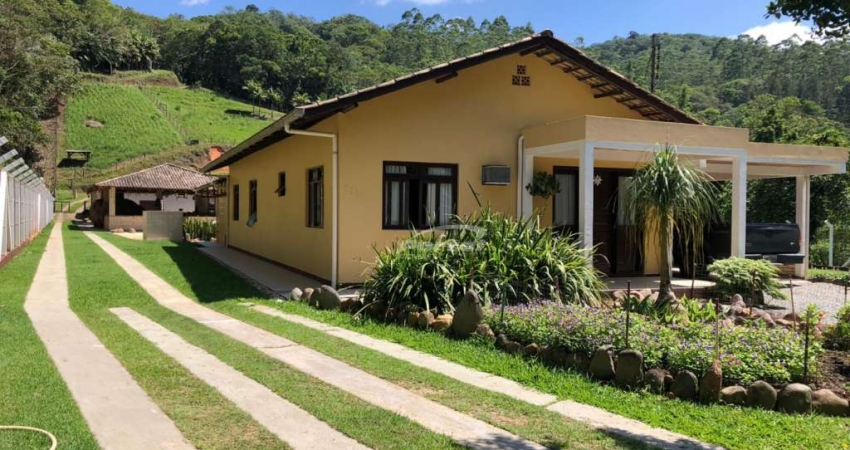 Chácara / sítio com 4 quartos à venda no Belchior Alto, Gaspar 
