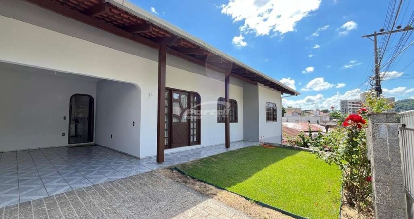 Casa com 5 quartos à venda no Velha, Blumenau 