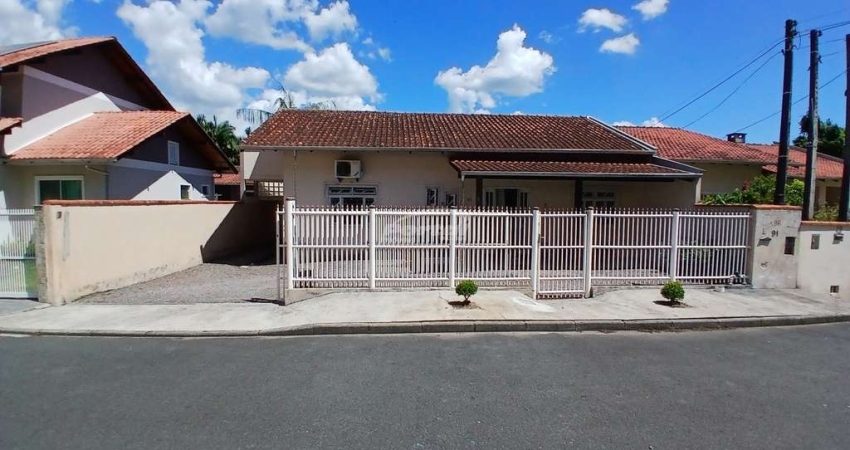 Casa com 3 quartos à venda no Salto Weissbach, Blumenau 