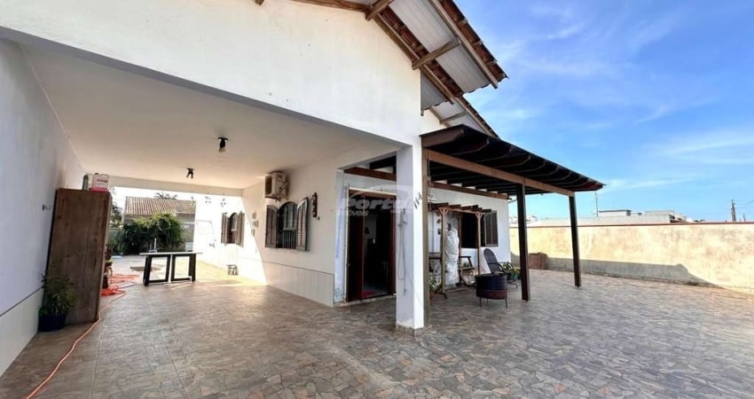 Casa com 3 quartos à venda no Quinta dos Açorianos, Barra Velha 