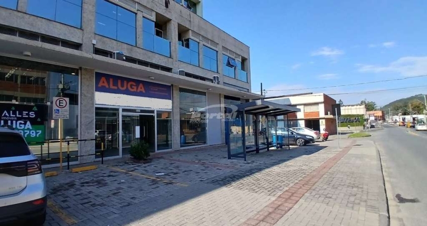 Sala comercial com 5 salas para alugar no Itoupava Norte, Blumenau 