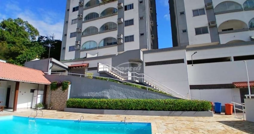 Apartamento com 3 quartos para alugar no Centro, Blumenau 