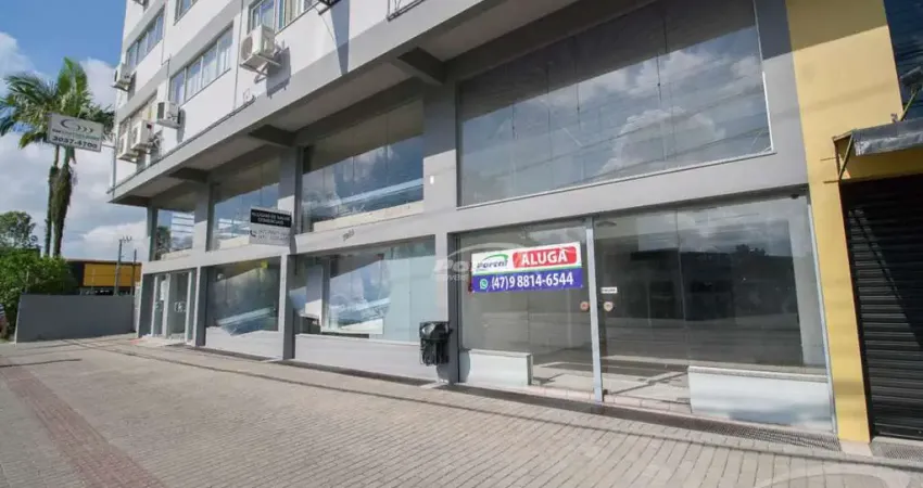 Sala comercial com 9 salas para alugar no Itoupava Norte, Blumenau 