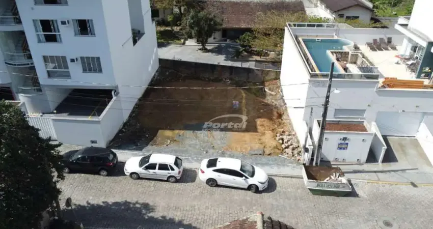 Terreno à venda na Vila Nova, Blumenau 