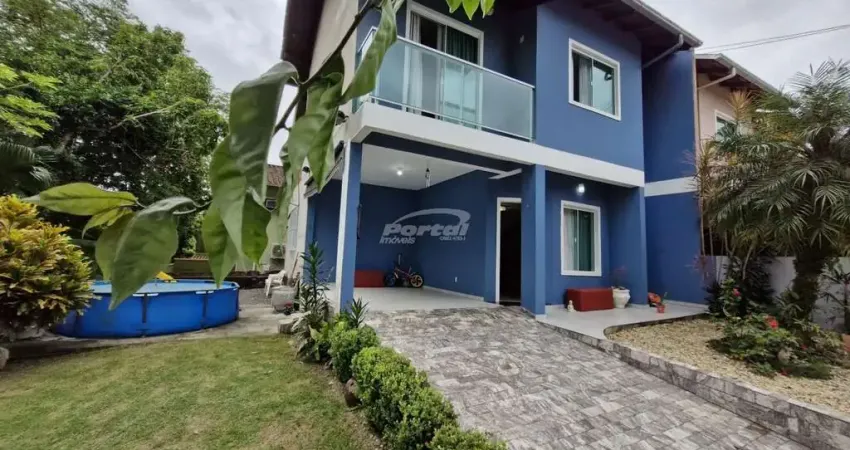 Casa com 3 quartos à venda no Velha Central, Blumenau 