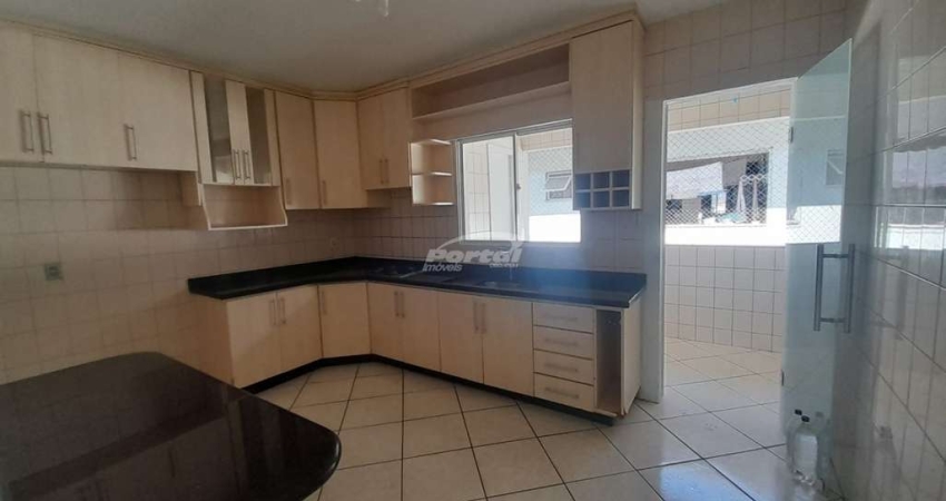 Apartamento com 3 quartos para alugar no Velha Central, Blumenau 