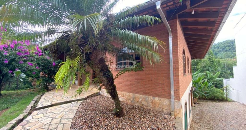Casa com 7 quartos à venda no Velha, Blumenau 