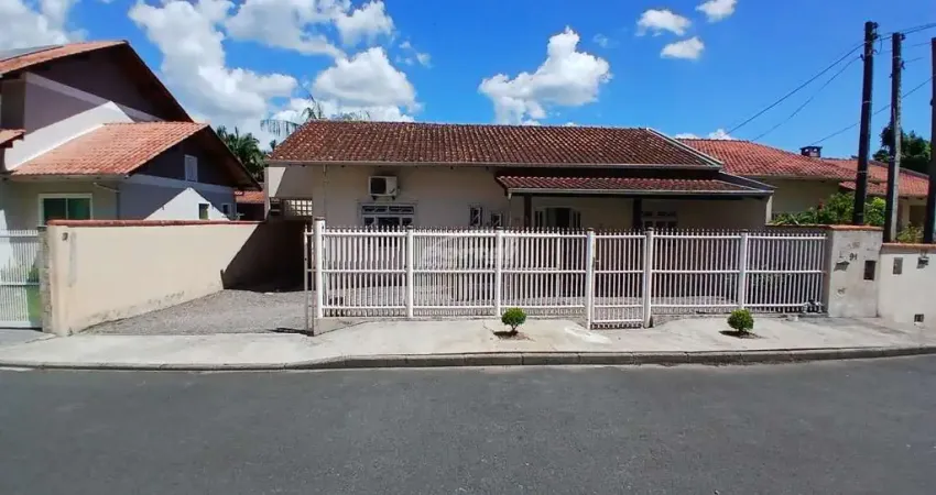 Casa com 3 quartos à venda no Salto Weissbach, Blumenau 