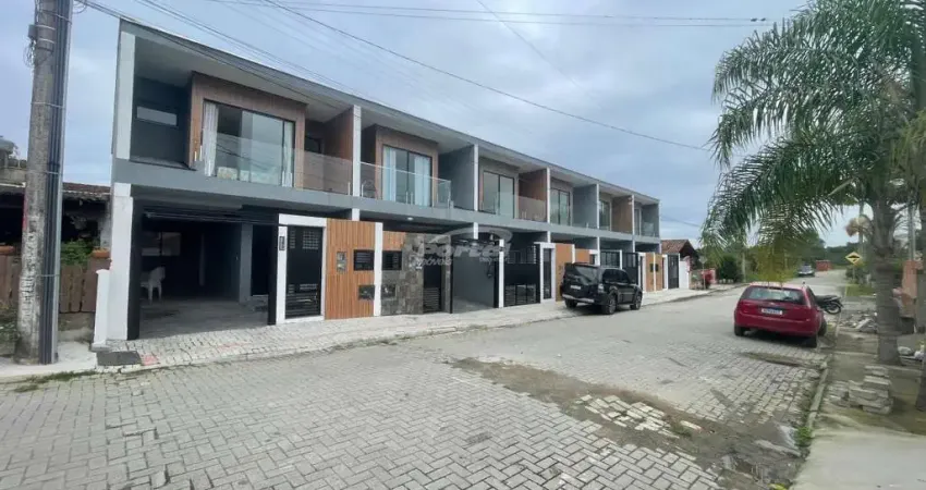 Casa com 3 quartos à venda no Centro, Balneário Piçarras 