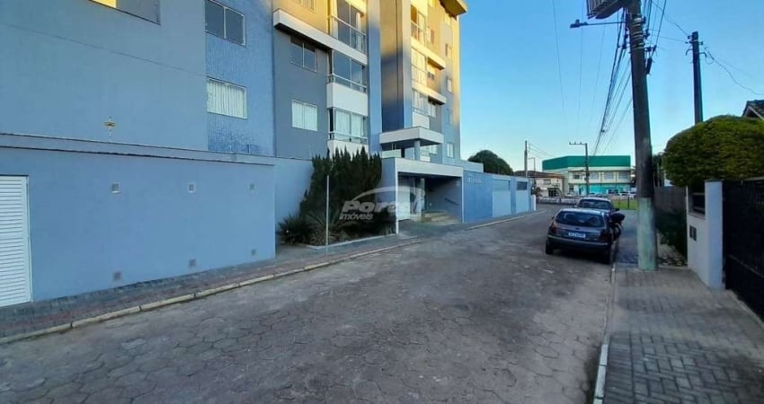 Apartamento com 3 quartos para alugar em Sete de Setembro, Gaspar 
