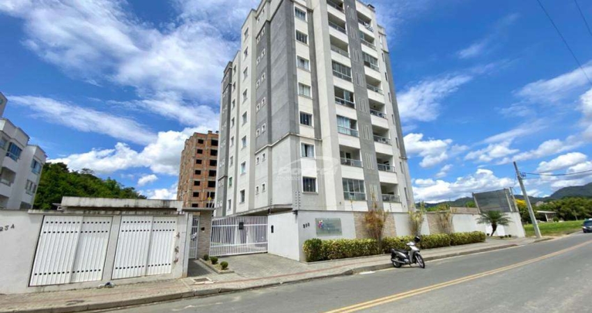 Apartamento com 3 quartos para alugar no Itoupava Central, Blumenau 