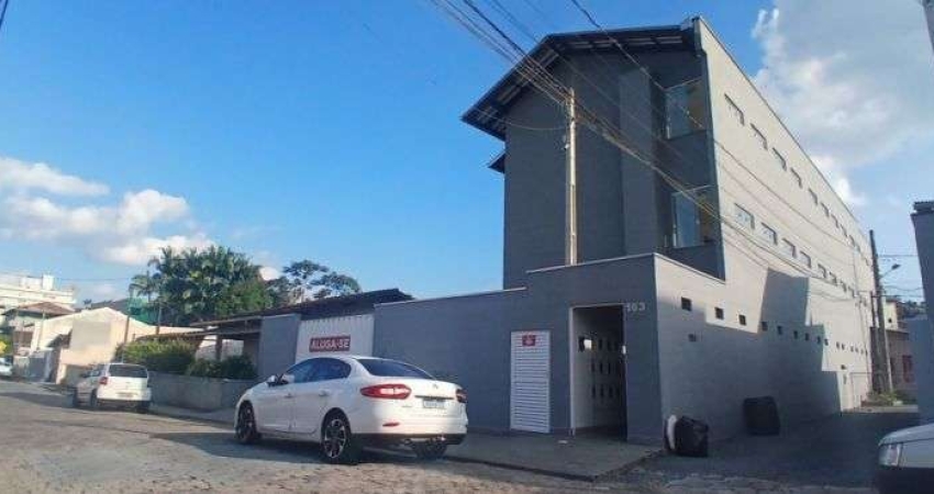 Apartamento com 1 quarto para alugar em Água Verde, Blumenau 